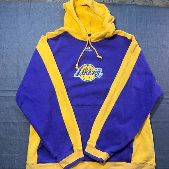 Vintage y2k Adidas Lakers Purple and Gold Hoodie Men’s XL - Picture 1 of 5